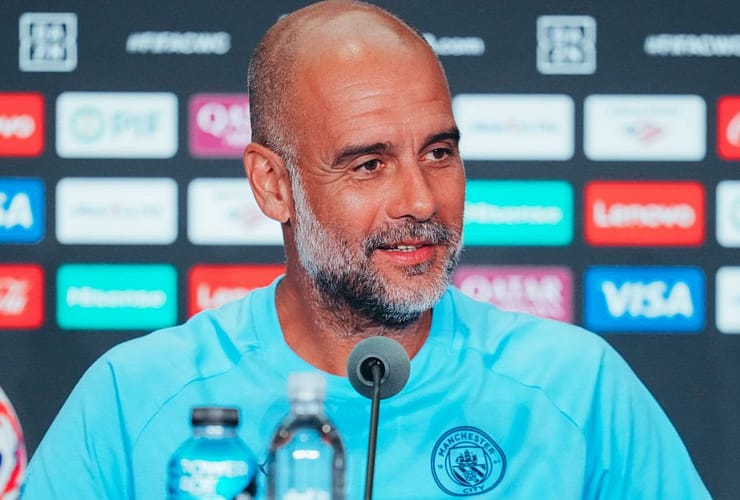 Гвардиола снова меняет тактику мирового футбола